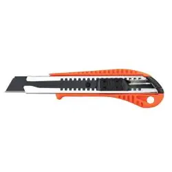 Nóż plastikowy z prowadnicą BLACK TIGER 18mm